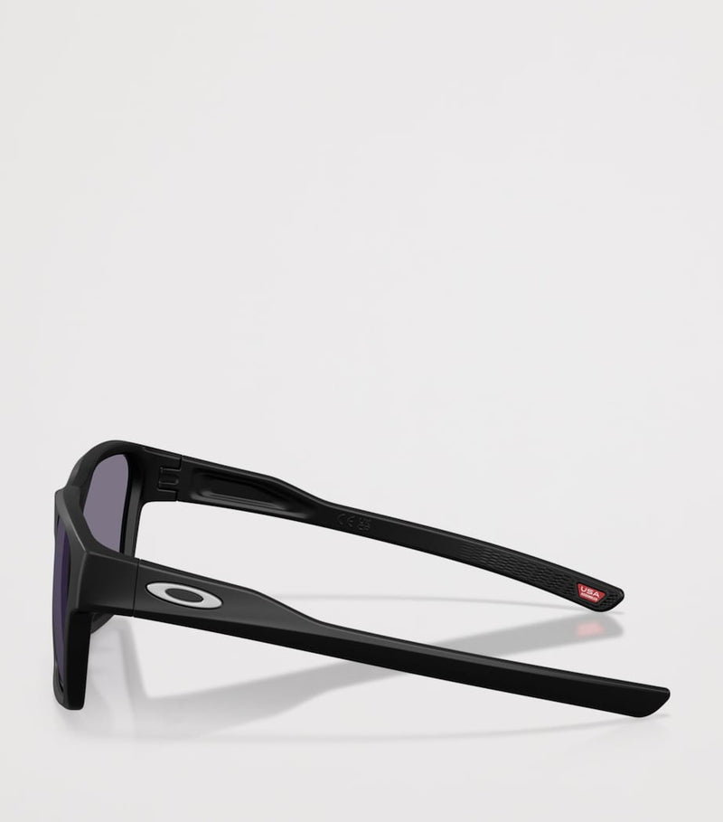 Oakley Briza square sunglasses matte finish - British product