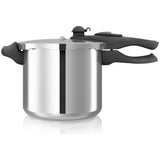 Tower 7 litre aluminium pressure cooker with steamer basket, imported from the UK