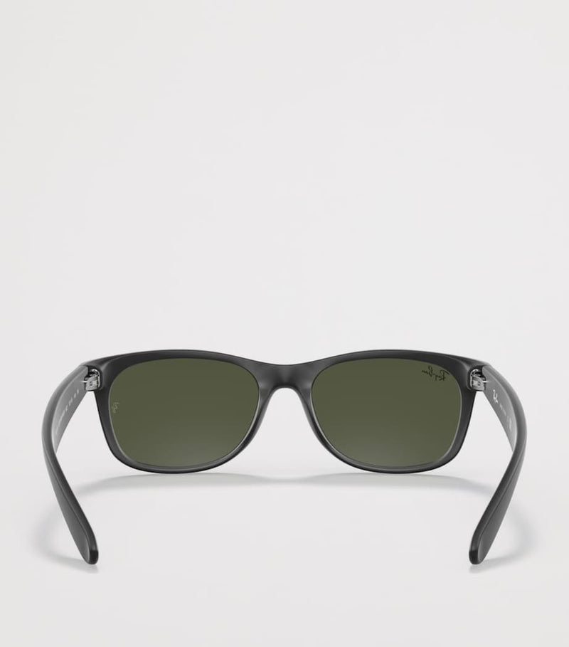 Ray-Ban New Wayfarer Classic sunglasses (British brand)
