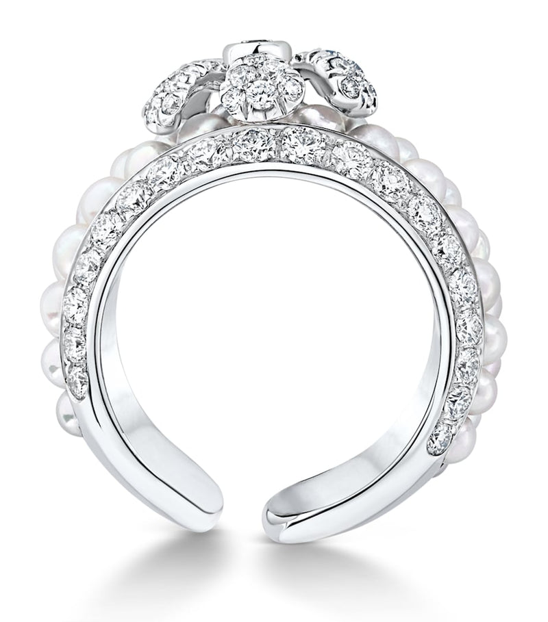 David Morris Pearl Rose ring Akoya pearls 18k white gold, imported from the UK