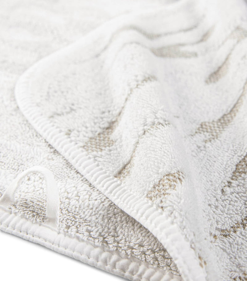 Graccioza Stratus bath sheet 95cm x 150cm, UK version