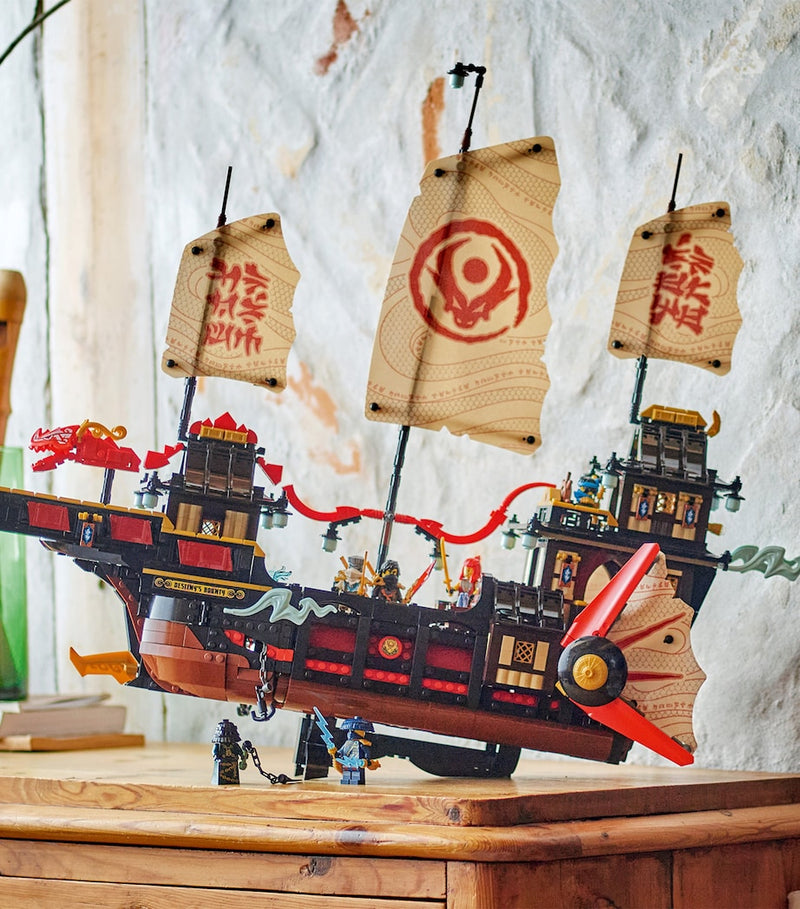 LEGO Ninjago The Temple Bounty building set, UK version