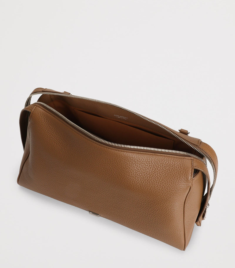 Dolce&Gabbana Vittoria shoulder bag in grained calfskin - British product
