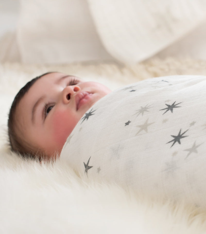 Aden & Anais baby swaddle Twinkle Swaddles set of 4, imported from the UK