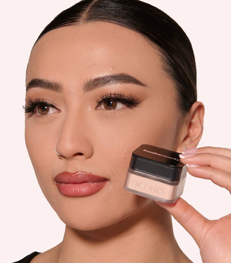 Huda Beauty Mini Easy Bake loose powder 6g - British product
