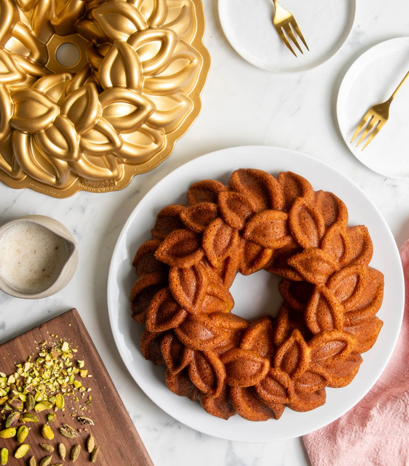 Nordic Ware Laurel Wreath Bundt Pan cast aluminium non-stick, imported from the UK