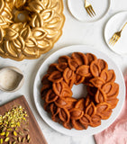 Nordic Ware Laurel Wreath Bundt Pan cast aluminium non-stick, imported from the UK