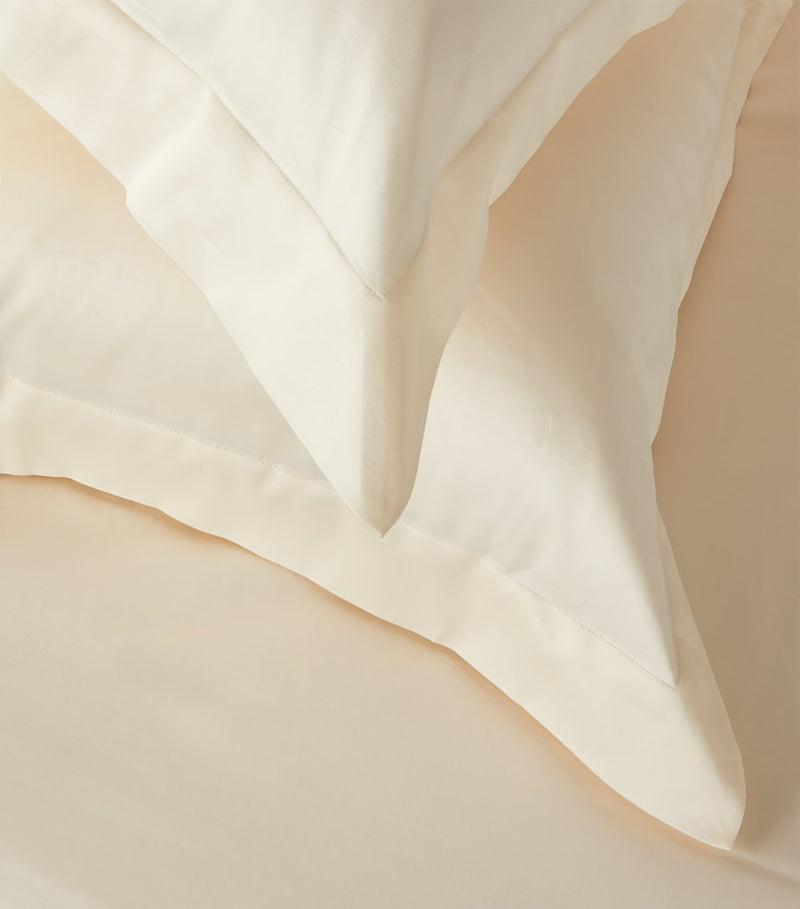 Celso De Lemos Capela flat sheet Super King 270cm x 300cm - British product