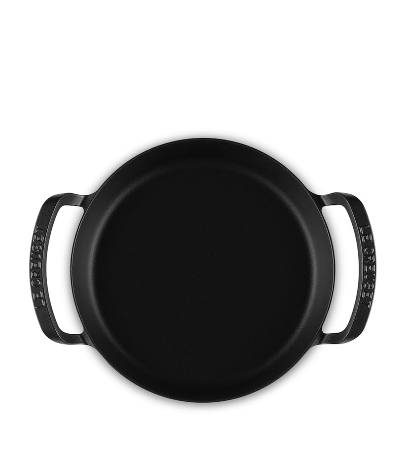 Le Creuset BBQ casserole dish 28cm, imported from the UK