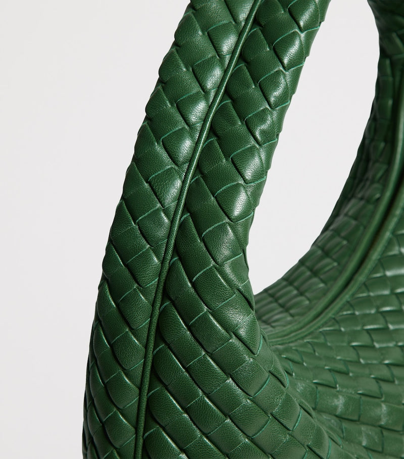 Bottega Veneta Veneta shoulder bag in nappa leather, UK version
