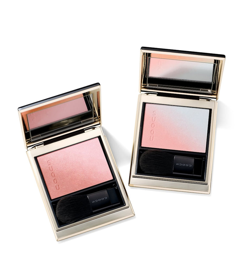 Suqqu Blurring Color Blush powder blush (British brand)