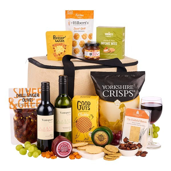 Spicers of Hythe Cheese Connoisseur hamper with wines and snacks, UK version