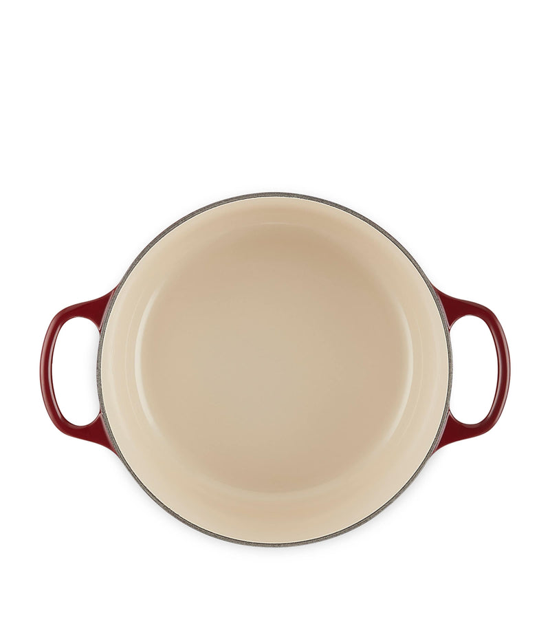 Le Creuset cast iron round casserole dish 24cm, imported from the UK