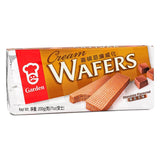 Garden cream wafers in chocolate flavour - British product
