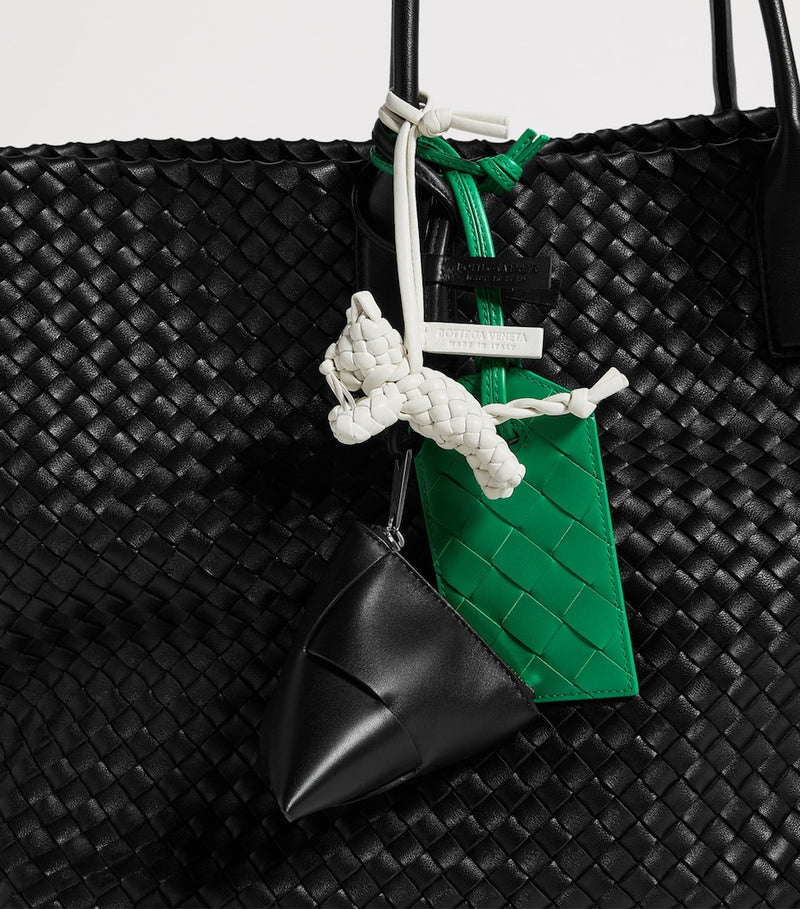 Bottega Veneta Intrecciato leather luggage tag, UK version