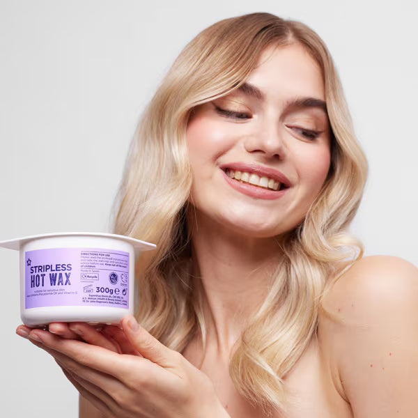 Superdrug Hot Wax Macadamia Oil 300g (British brand)