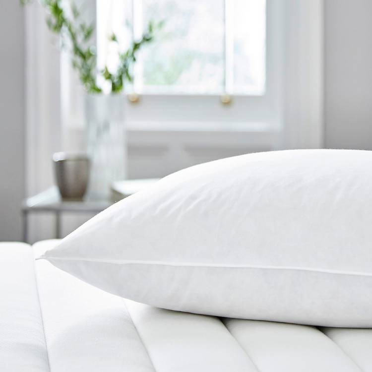 Silentnight Impress Memory Foam Soft Pillow, UK version