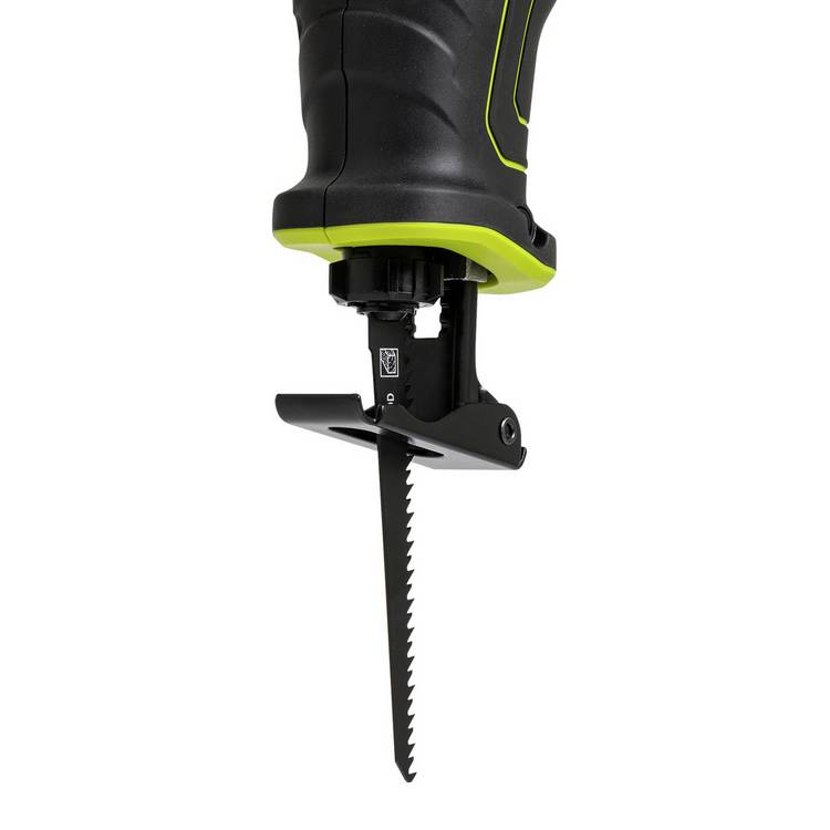 Guild 850W reciprocating saw with wood cutting blade - British brand