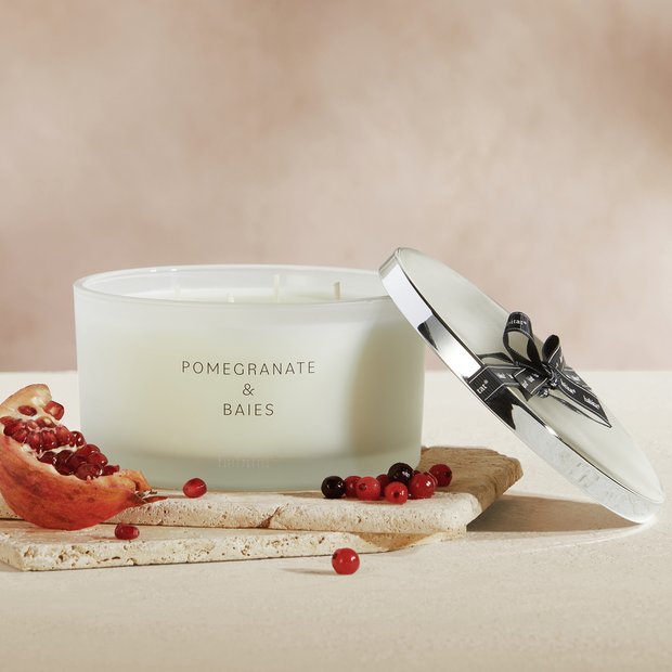 Habitat XL Pomegranate & Baies candle (British brand)