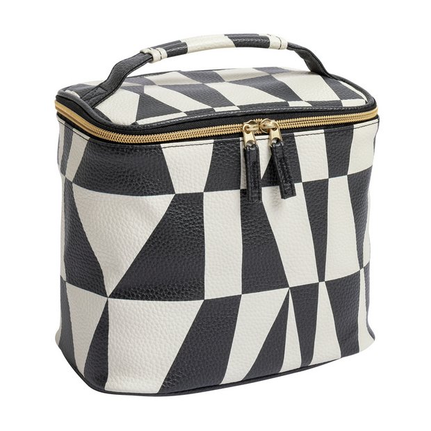 Home Modern geo faux leather lunch bag (British brand)