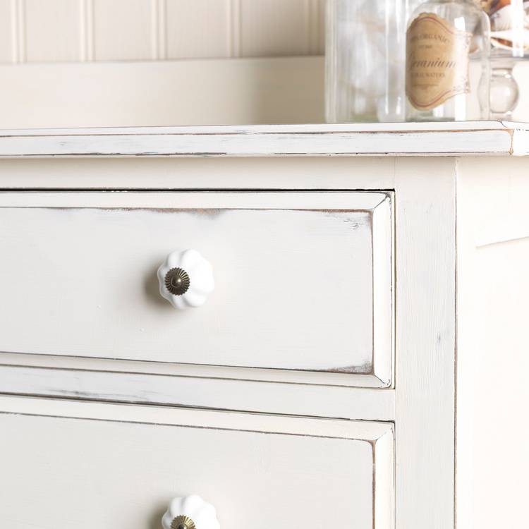 Rust-Oleum chalky furniture paint Antique White 750ml, imported from the UK