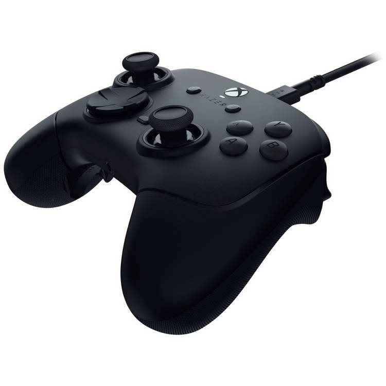 Razer Wolverine V3 Tournament Edition gaming controller, UK version