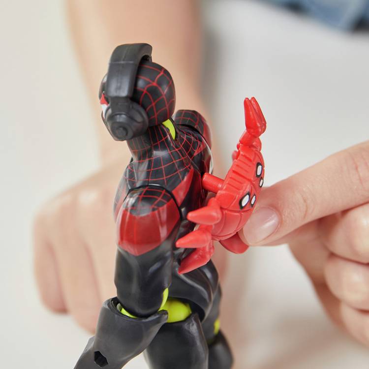 Mixmashers Marvel Miles Morales deluxe figure - British product
