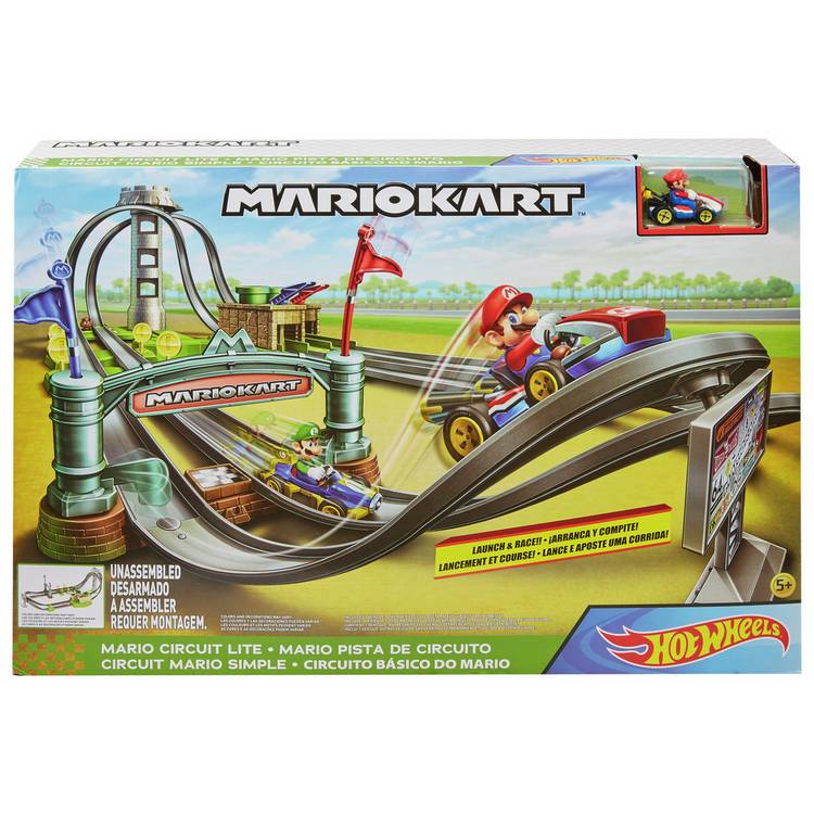 Hot Wheels Mario Kart Circuit Track Set - British product