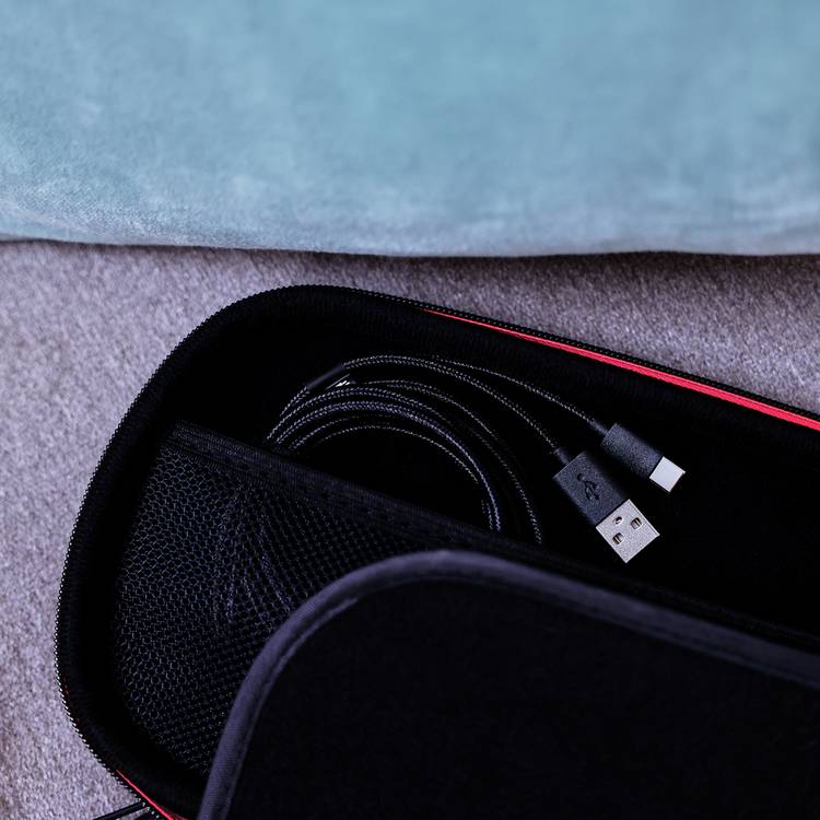 STEALTH 3-in-1 travel bundle for Nintendo Switch (British brand)