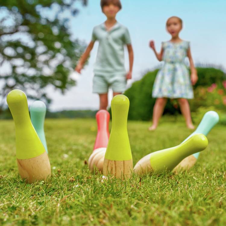 TP wooden garden skittles set, imported from the UK
