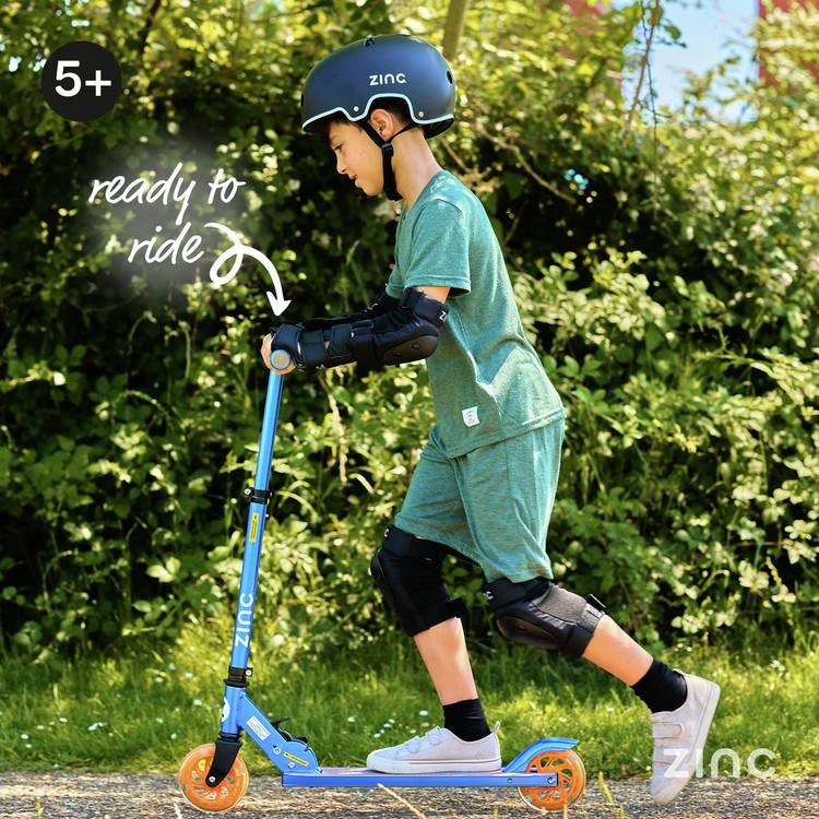 Zinc light up foldable scooter blue (British brand)