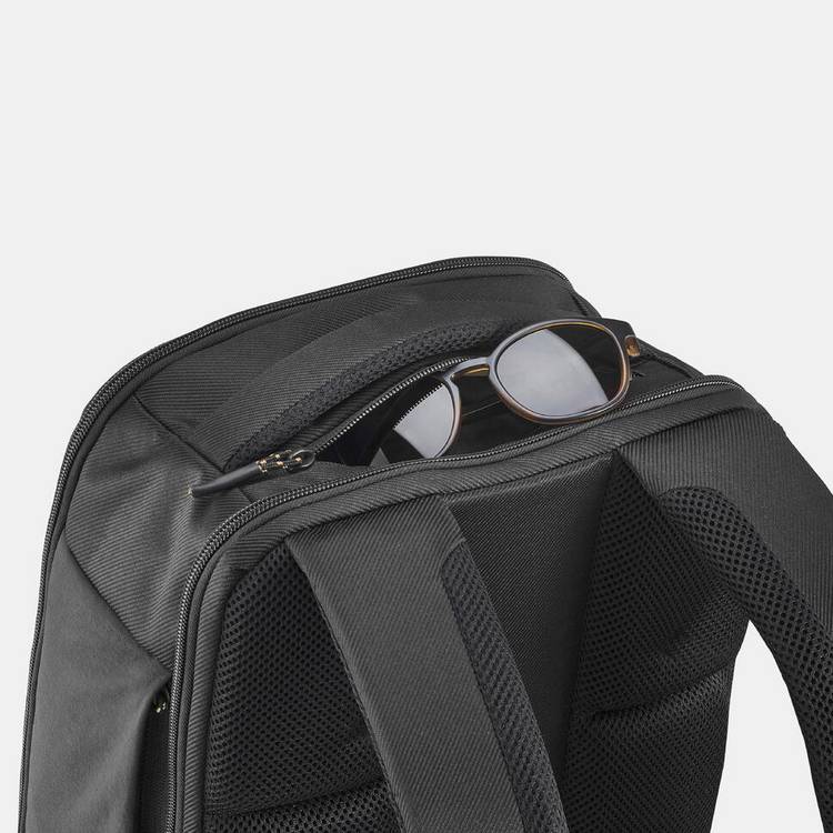 Decathlon multi-compartment backpack 23L black, UK version