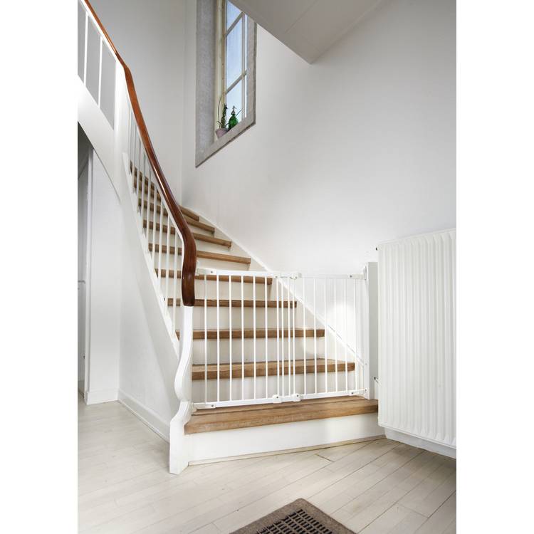 BabyDan Super Flexi Fit safety gate white finish, imported from the UK