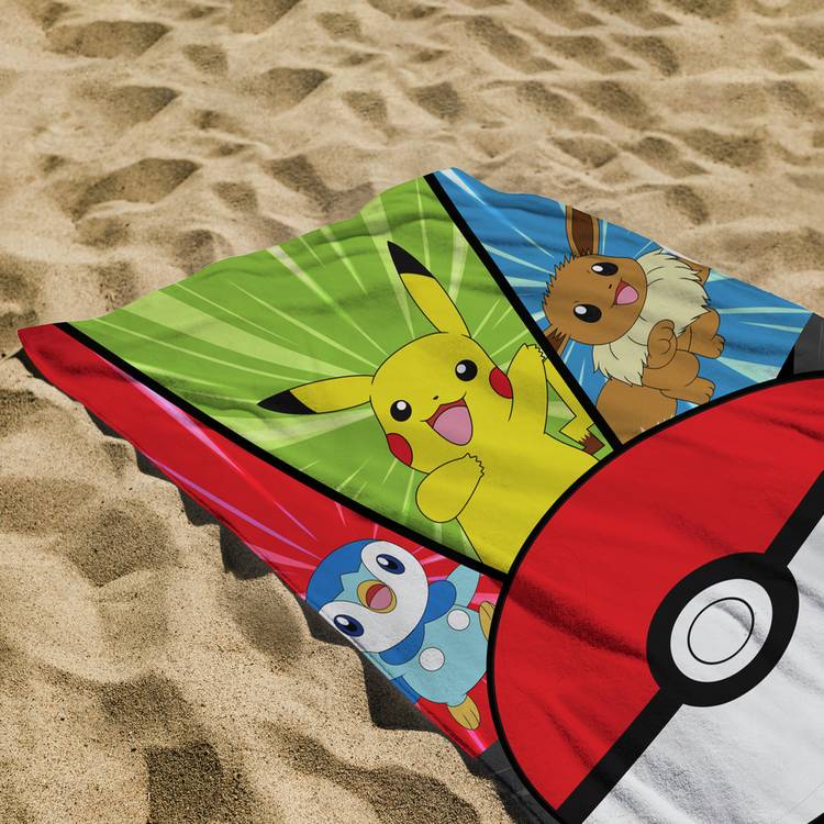 Pokémon action beach towel multicoloured (British brand)