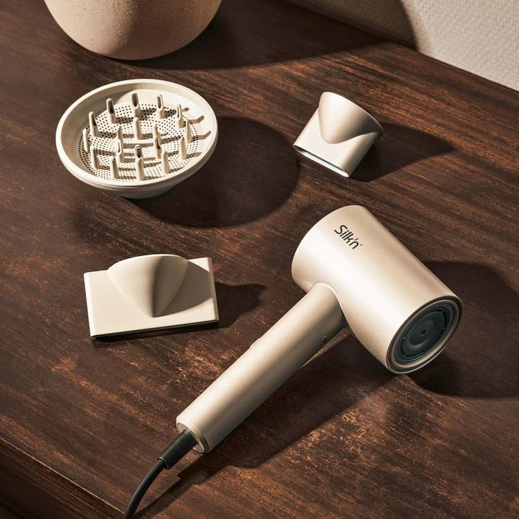 Silk'n SilkyAir Pro ionic hair dryer - British product