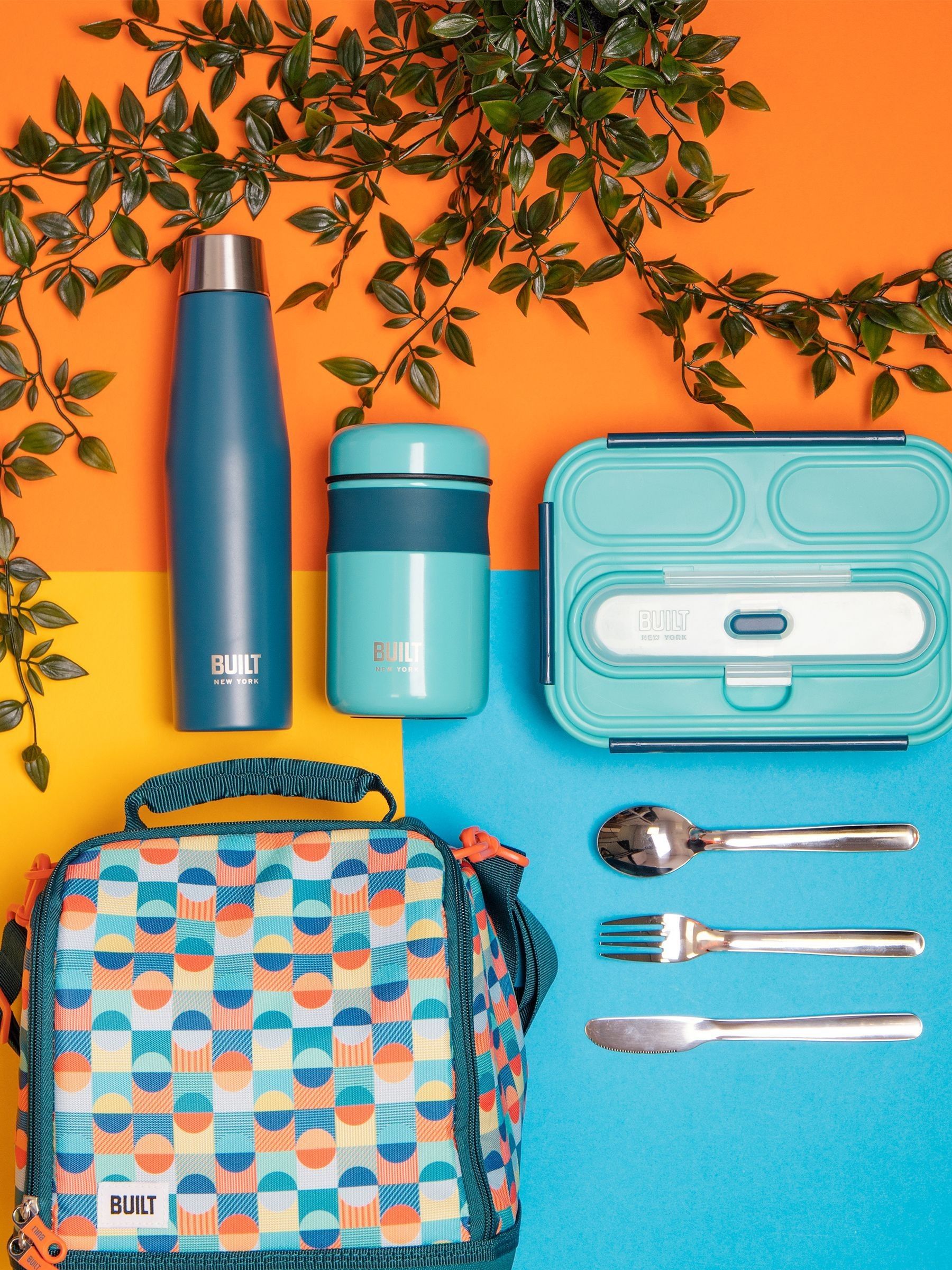 BUILT Blue Tropics 8 Litre Lunch Bag