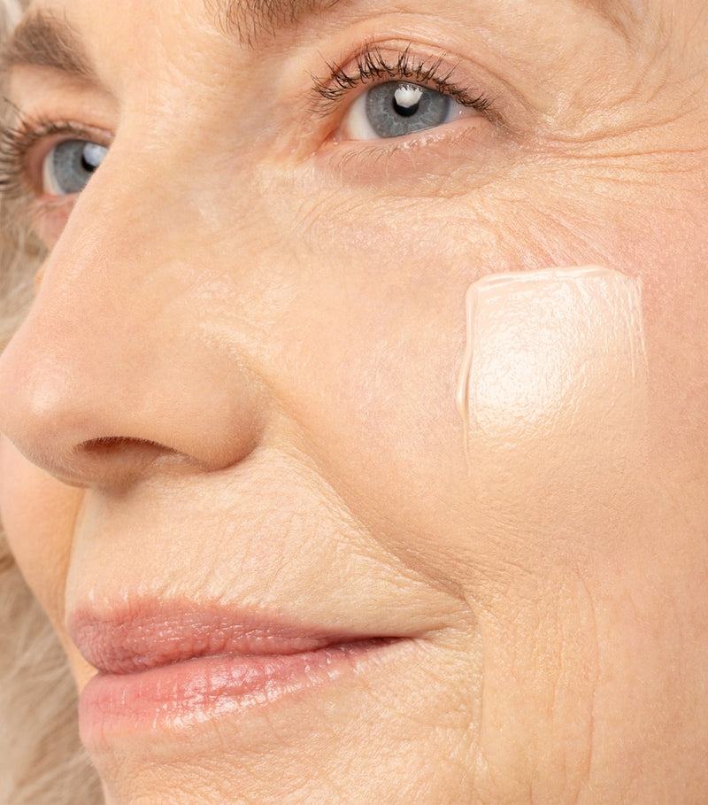 Chantecaille Tinted Moisturiser SPF 15 - British product