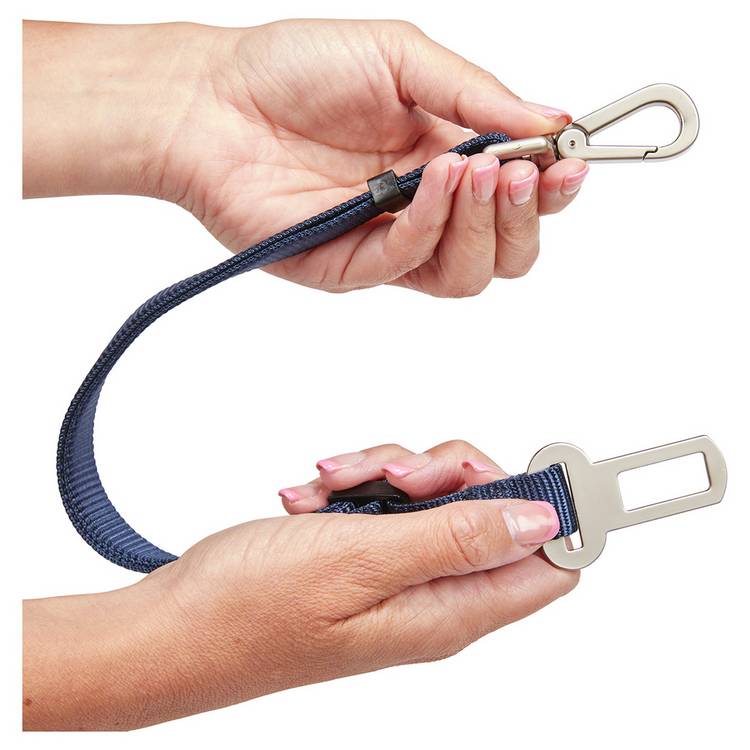 Petface dog seatbelt clip for car travel (British brand)