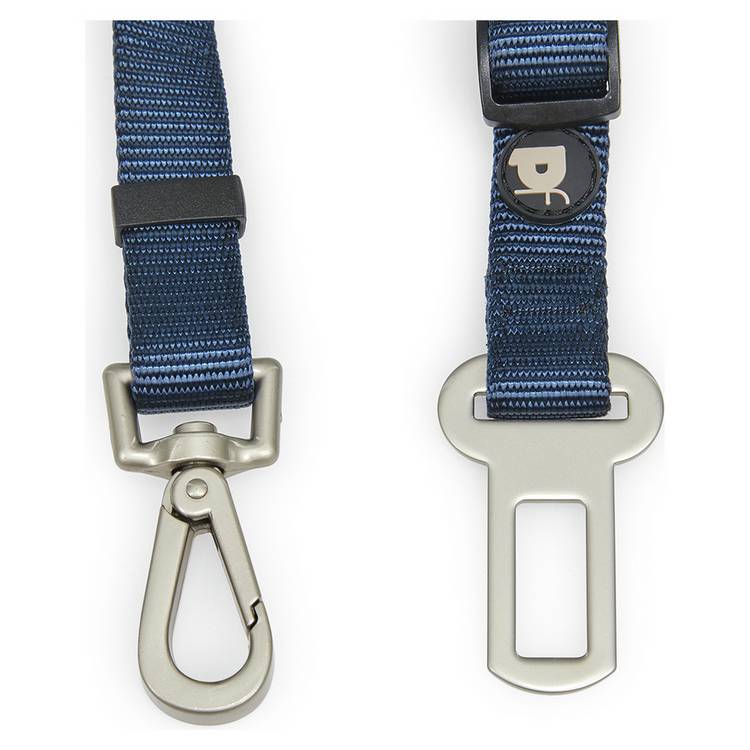 Petface dog seatbelt clip for car travel (British brand)