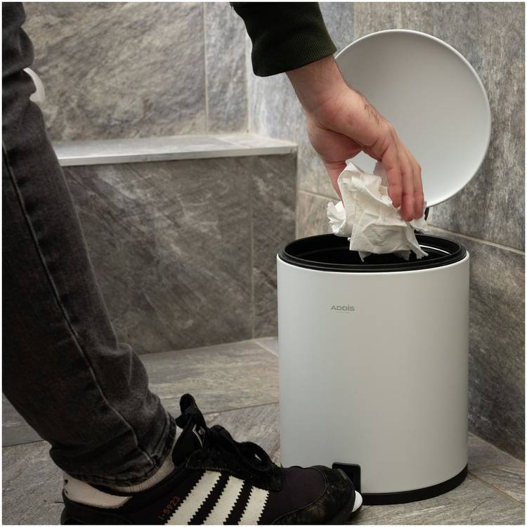 Addis bathroom pedal bin white 5L (British brand)