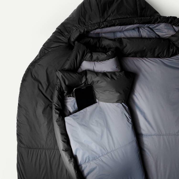 Decathlon MT500 5°C trekking sleeping bag size M, imported from the UK