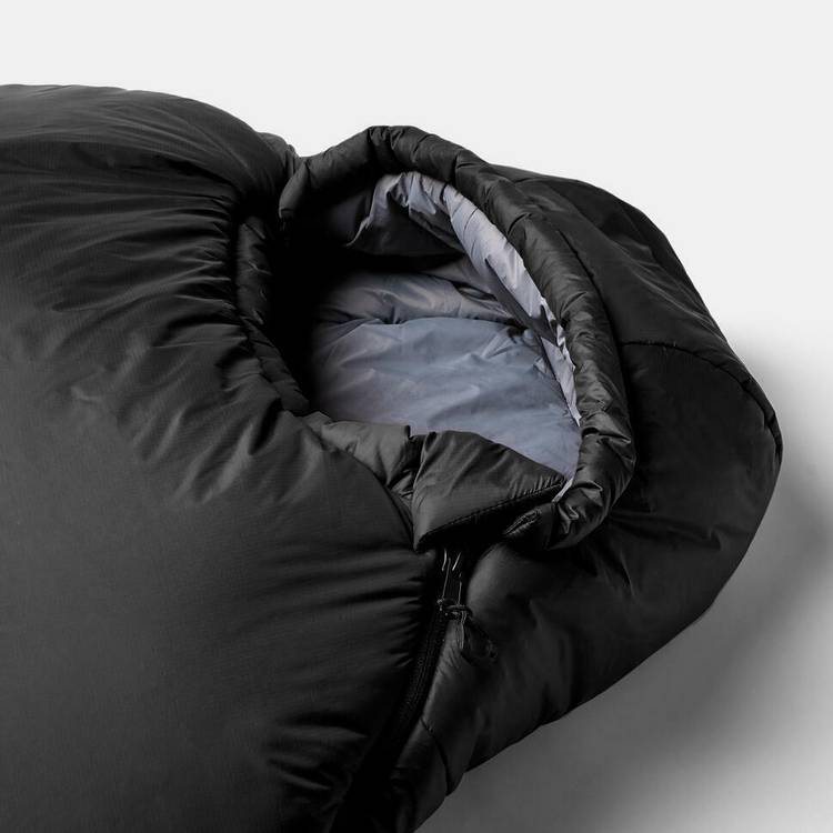 Decathlon MT500 5°C trekking sleeping bag size M, imported from the UK