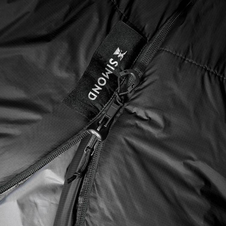 Decathlon MT500 5°C trekking sleeping bag size M, imported from the UK