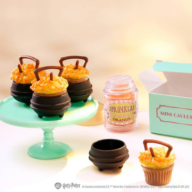 MGA Miniverse Honeydukes Make It Mini craft collectible, imported from the UK