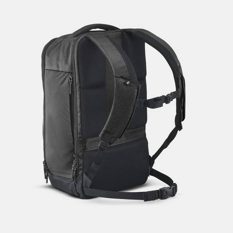 Decathlon hiking backpack NH Escape 500 32L (British brand)