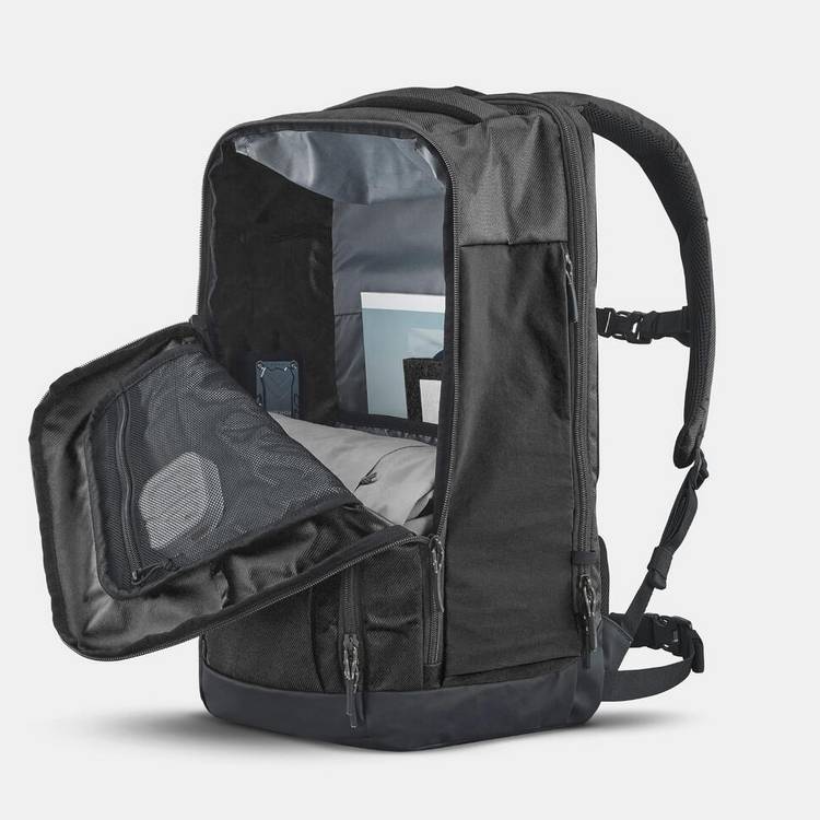 Decathlon hiking backpack NH Escape 500 32L (British brand)
