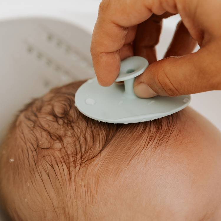 Nuby Bathtime Care Kit baby bath essentials (British brand)