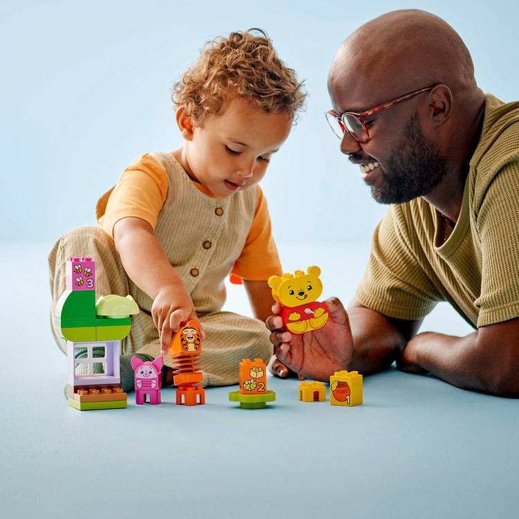 LEGO DUPLO Winnie the Pooh birthday party set 22 pieces, UK version