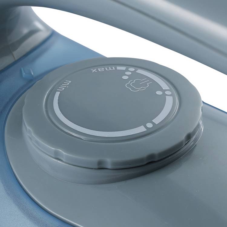 Bush ES143 travel iron, imported from the UK