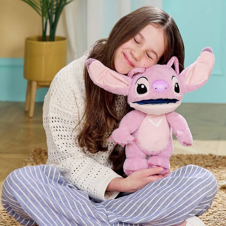 Disney Chatty Angel Deluxe interactive puppet 30cm, imported from the UK